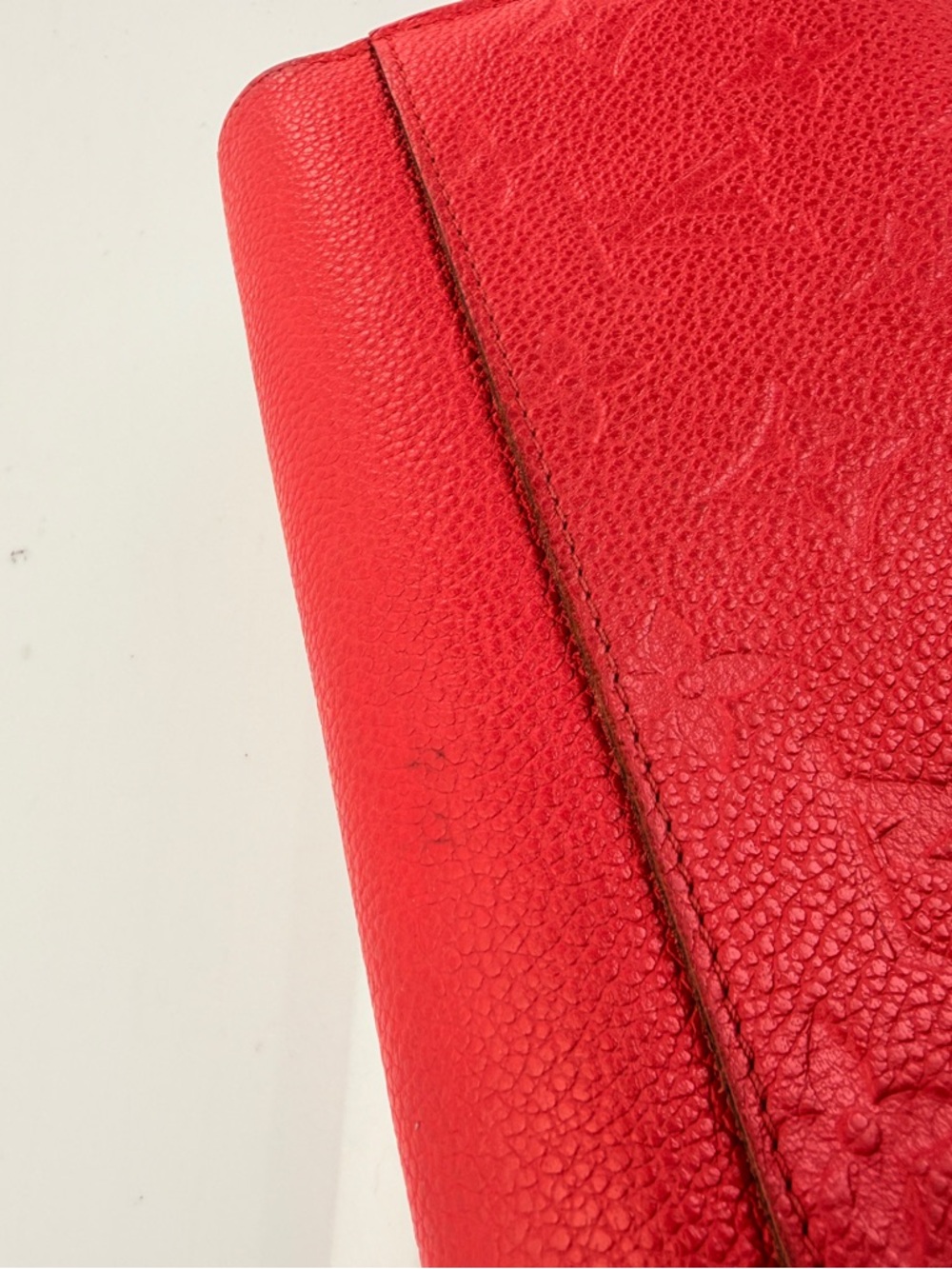 Louis Vuitton Red Monogram Empreinte Leather Sarah Wallet - Picture 15 of 15